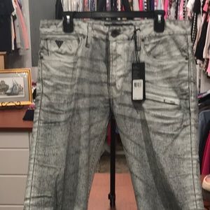 Guess Jeans. 34/32 brand new w/tags. Never worn